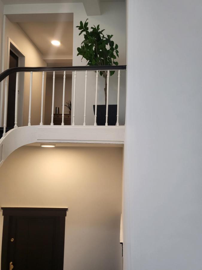 Loogiez Aparthotel Tongeren Exteriör bild
